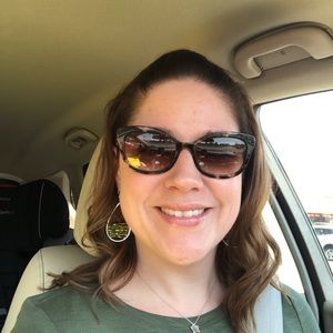 Meet your Posher, Sara